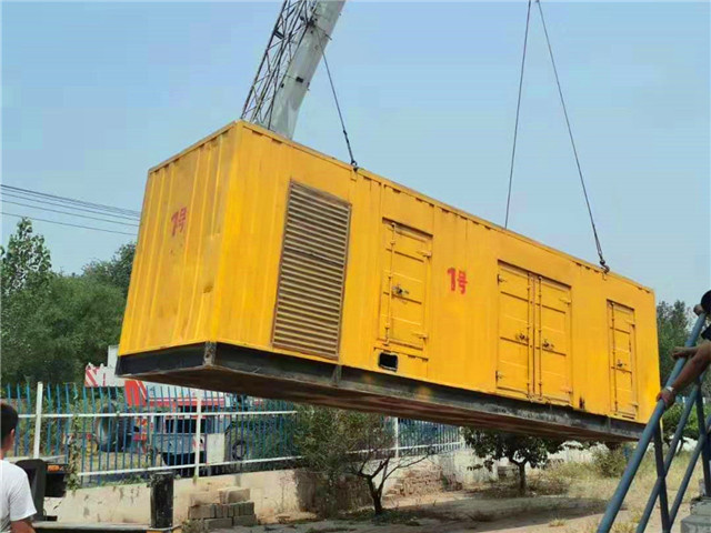 长葛300KW柴油发电机组油耗是多少？