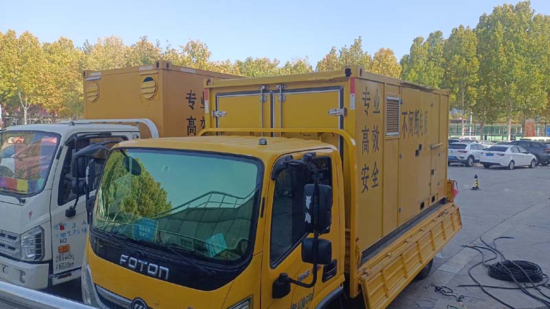 长葛柴油发电机组和UPS电源如何配合工作？
